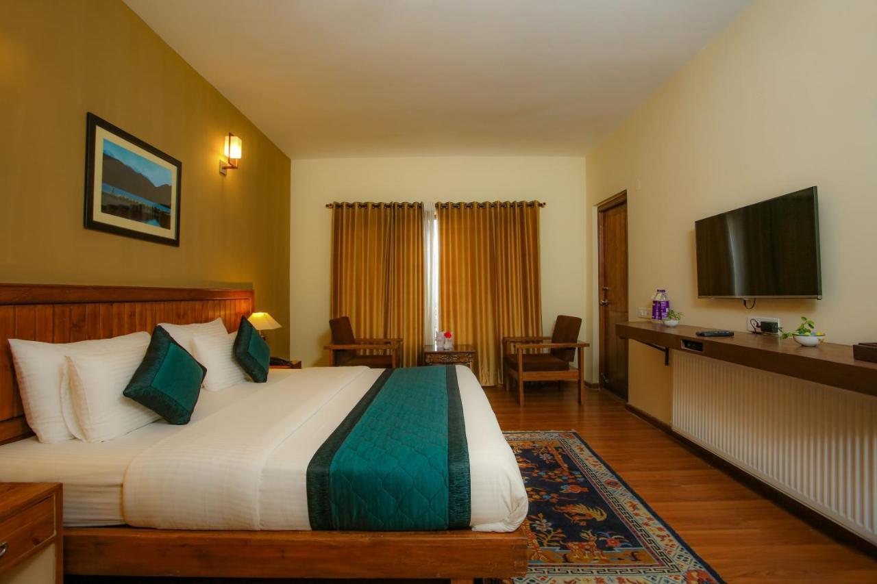 The Saraha Hotel Leh Buitenkant foto