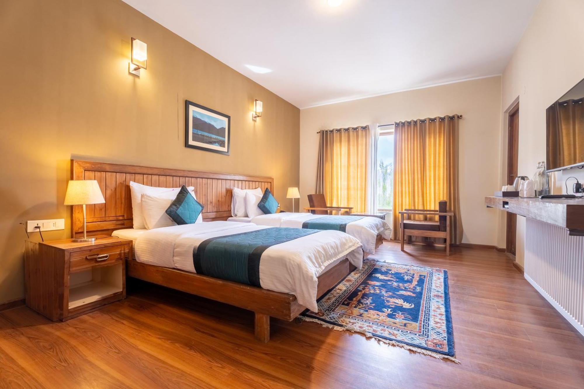 The Saraha Hotel Leh Buitenkant foto