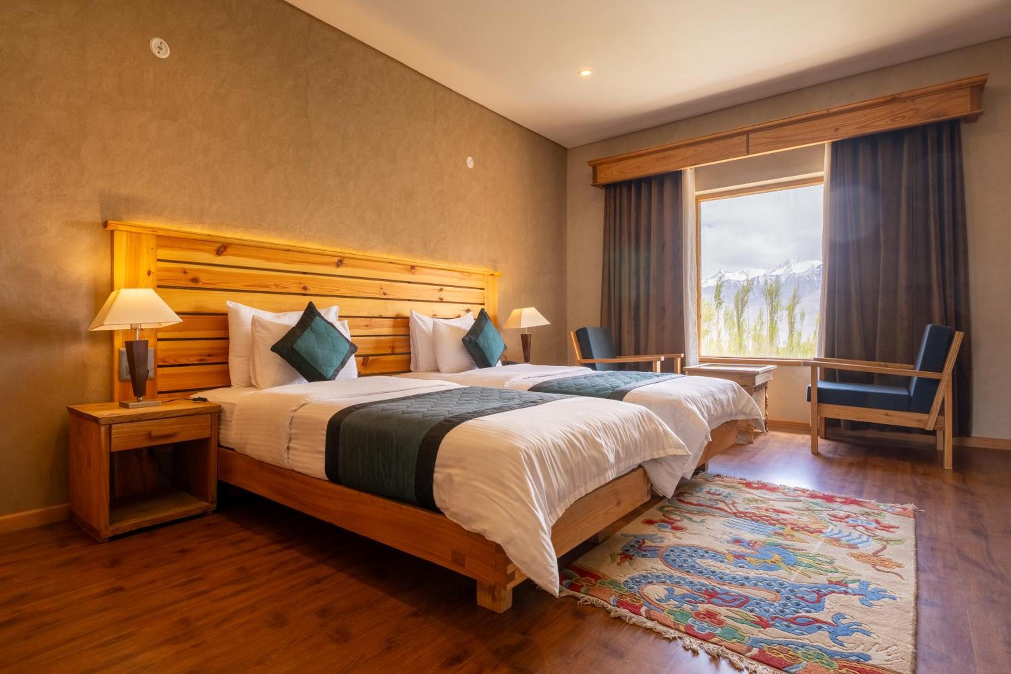 The Saraha Hotel Leh Buitenkant foto