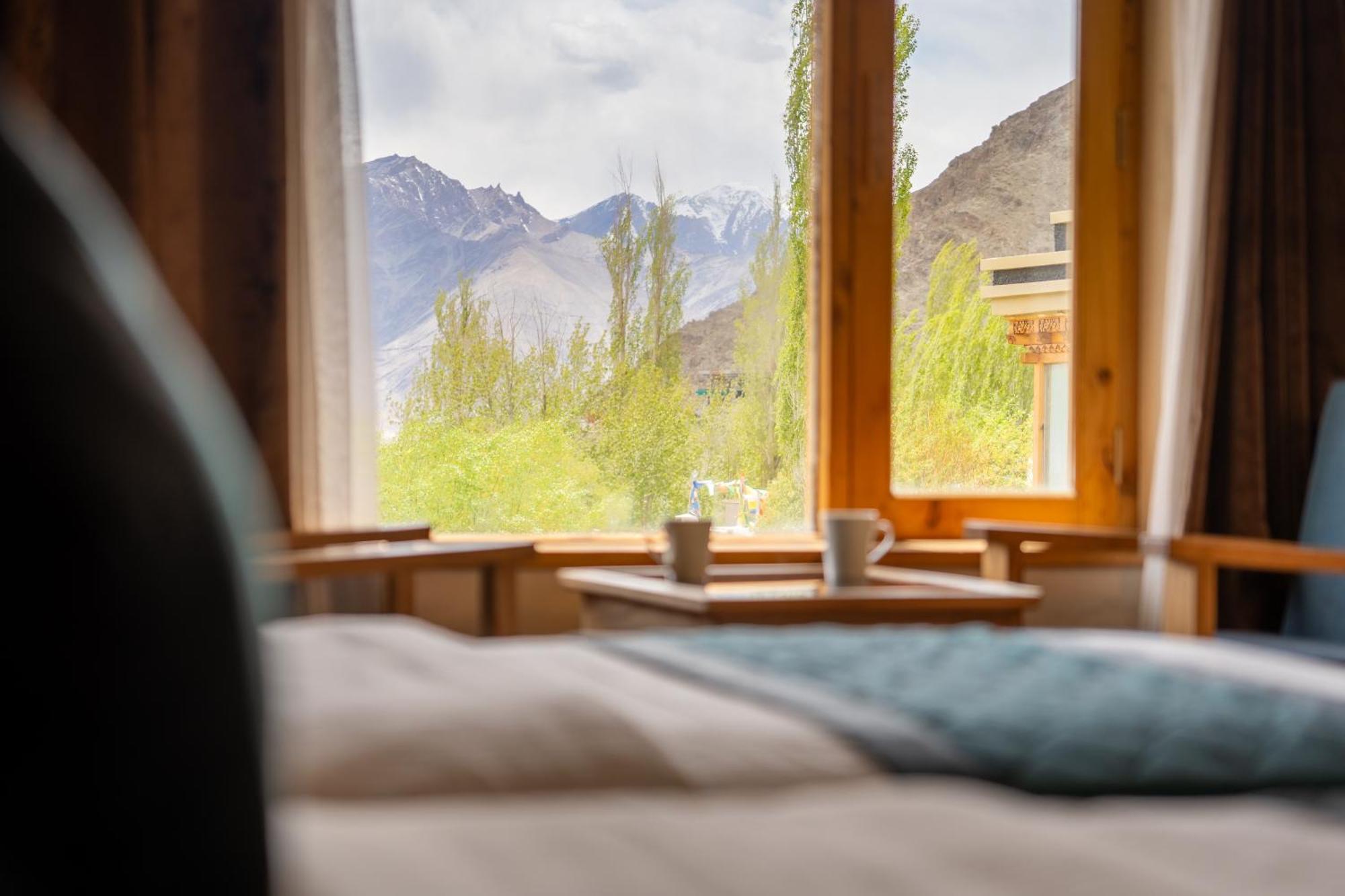 The Saraha Hotel Leh Buitenkant foto