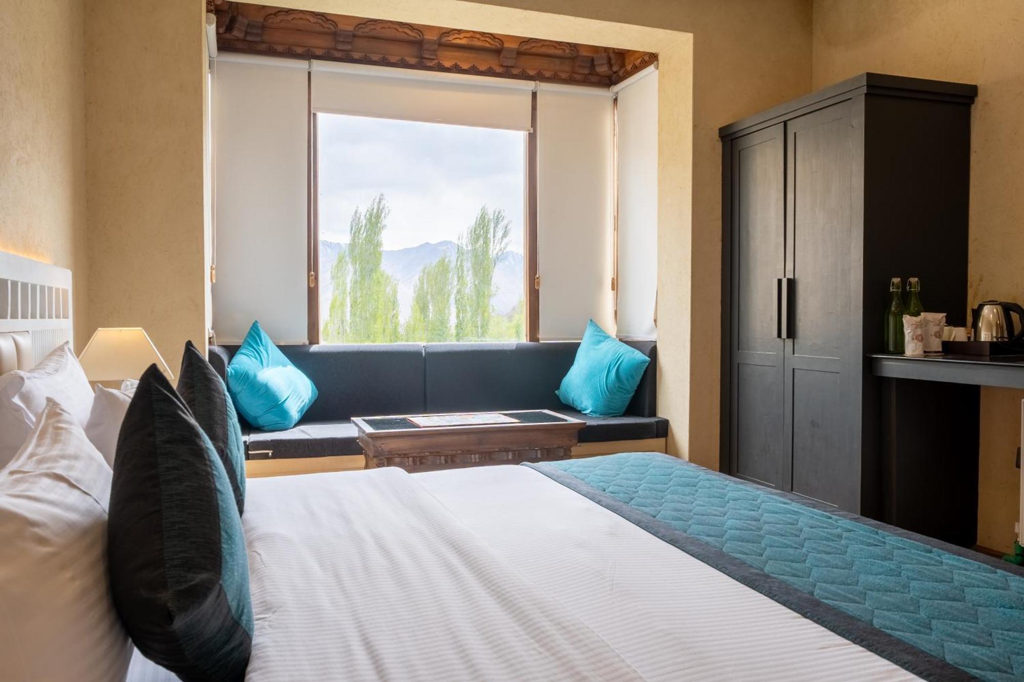 The Saraha Hotel Leh Buitenkant foto